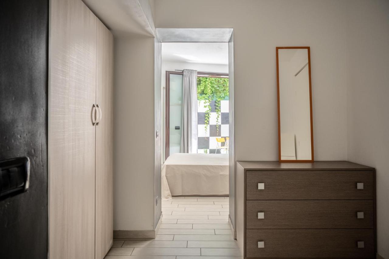 Fabio'S Bnb Apartment Milano Ngoại thất bức ảnh