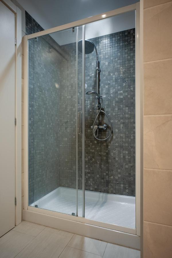 Fabio'S Bnb Apartment Milano Ngoại thất bức ảnh
